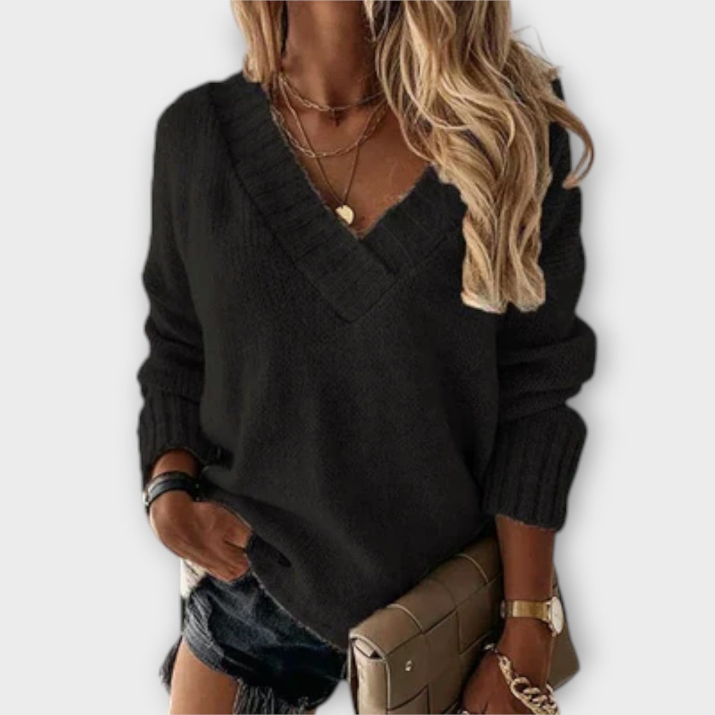 Megan | Cozy V-Neck Sweater